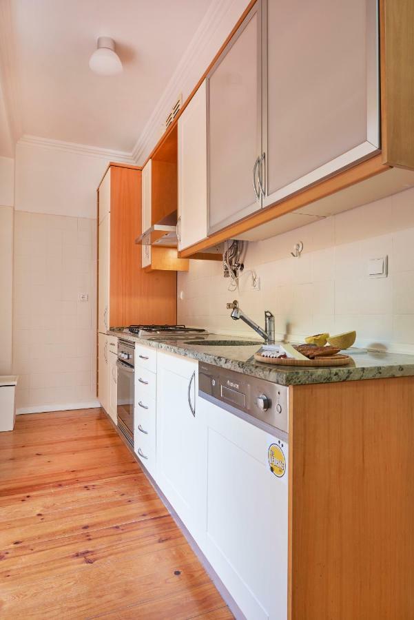 Styling Apartment In Historic Center Lisboa Eksteriør billede